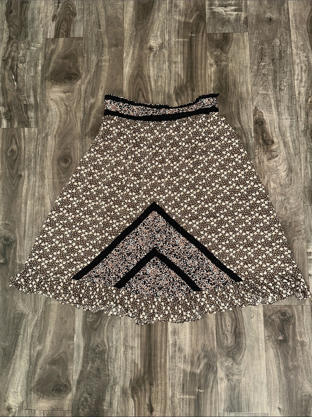Free People Women’s Brown Floral Chevron Ruffle Midi Skirt Size L